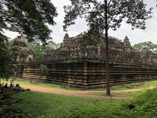 44989535712_597041f31f_z