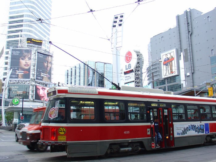 dsc00421d_8839353310_o