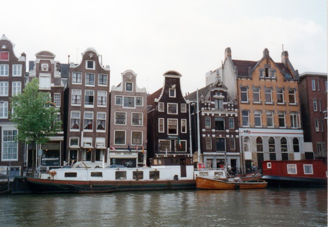 amsterdan 1.jpg