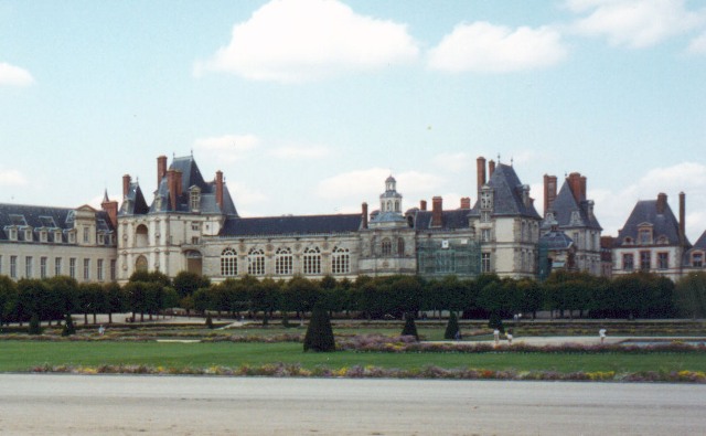 fontanebleau.jpg